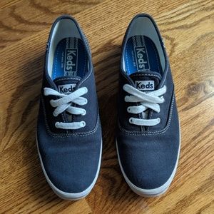 Navy Keds
